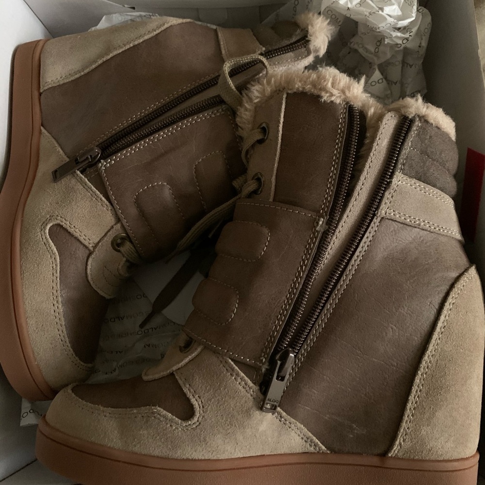 Aldo boots size 8